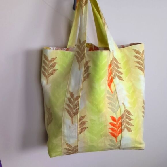 Bright 😎 Cheerful XL Cloth Tote - Picture 4 of 11